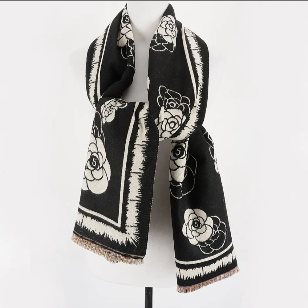 Floral Black and White Reversible Shawl - Picture 3 of 4